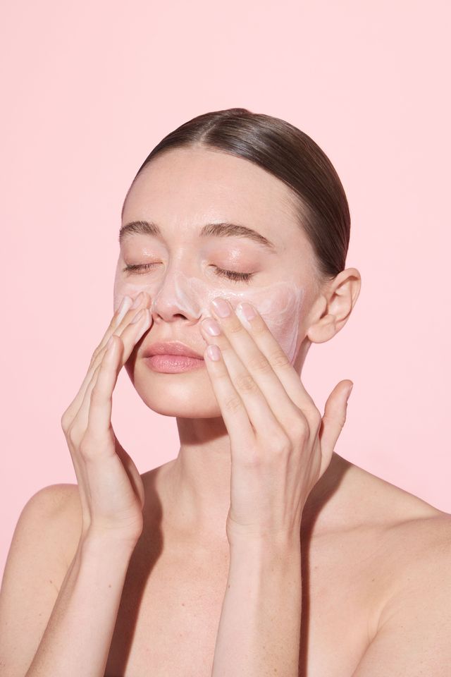 Murad HYDRATION AHA/BHA Exfoliating Cleanser